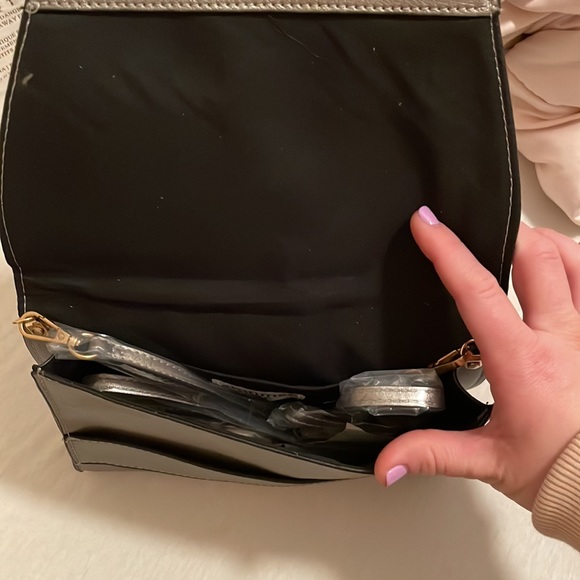 Silver purse, new - Picture 8 of 9